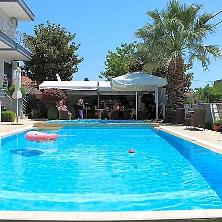 Family Hotel 3*