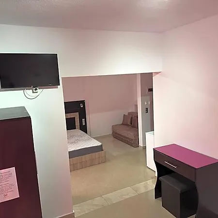 Family Hotel 3*